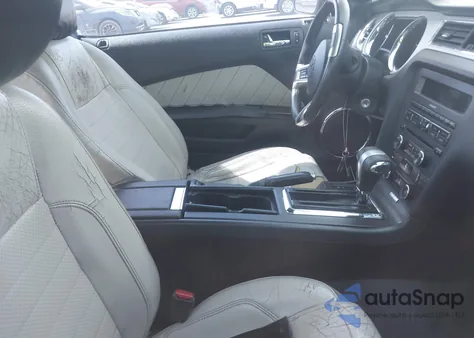 2012 Ford Mustang V6 Premium from USA, damaged, VIN 1ZVBP8AM3C5256450